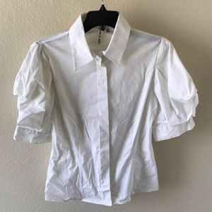 robbi & nikki statement sleeve blouse